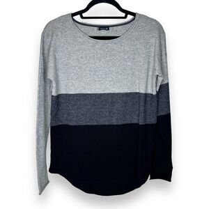 Smartwool Gray and Black Crew Neck Sweater